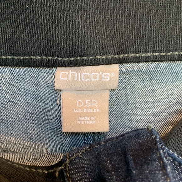Chico’s Size 0.5R US Size 6R Skinny Jean Dark Indigo - Picture 6 of 9